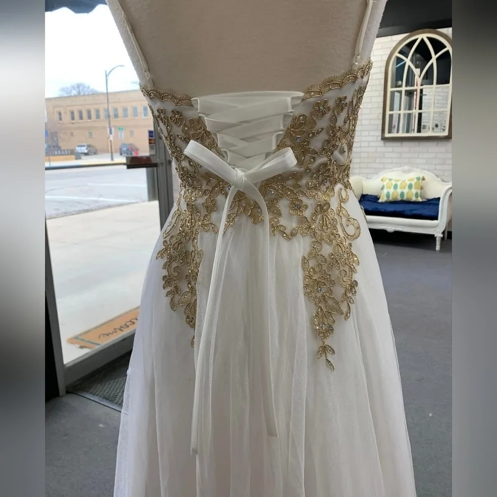 TLC Say Yes To The Prom Dress - Picture 11 of 14